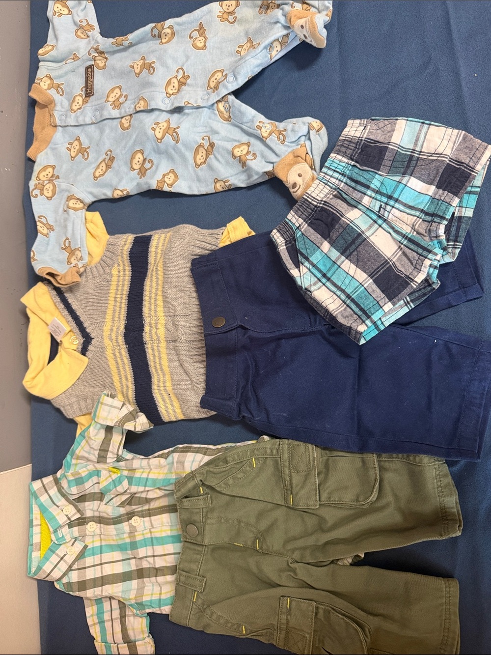 George Boys Multi-Piece Outfit Lot - Blue, Navy, Green, Yellow, Gray